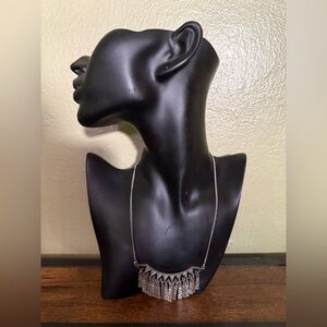 Paparazzi Jewelry Silver geometric necklace